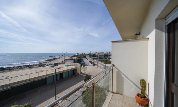 Apulia Apartment | Ombak Apúlia - Oceanfront Escape with Scenic Sea Views