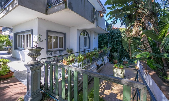 Mascalucia Apartment | Ombretta Apt between Etna Volcano and Sea, Mascalucia, Italy