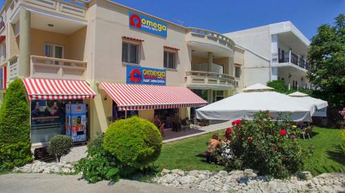Almyrida Apartment | Beautiful Oceanfront Omega Comfy Apartments - Rated 9.5/10