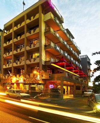 Wellawatta South Hotel | Cozy Omega Regency Colombo: Family-Friendly & Accessible Stay
