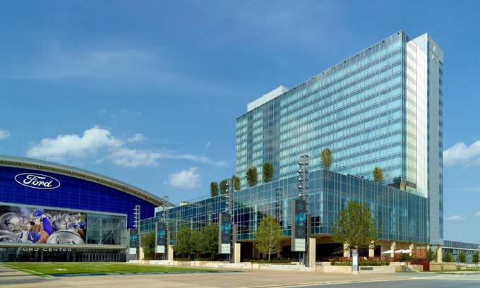 Frisco Hotel | Pet-Friendly Escape at Omni Frisco with Ocean View and Pool