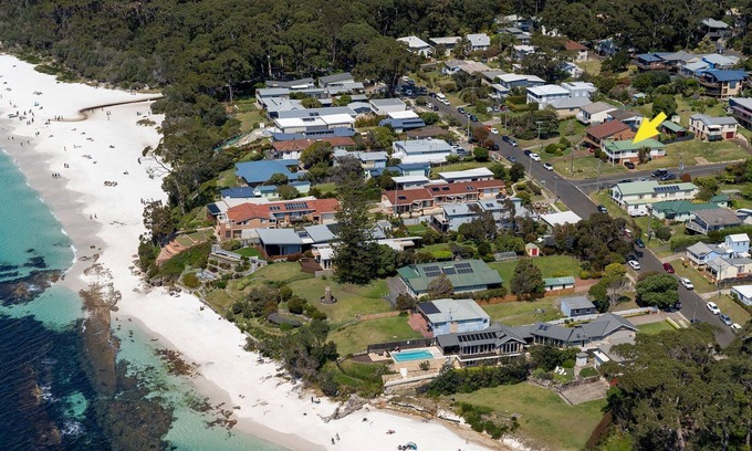 Hyams Beach House | Unforgettable Stays at On Cyrus, Hyams Beach with Ocean Views
