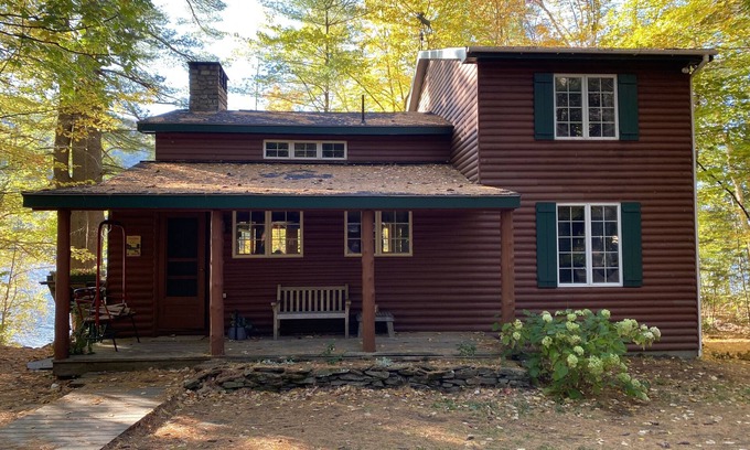 Bridgton Cabin | Scenic Moose Pond Retreat: Lake Views & Pet Friendly!