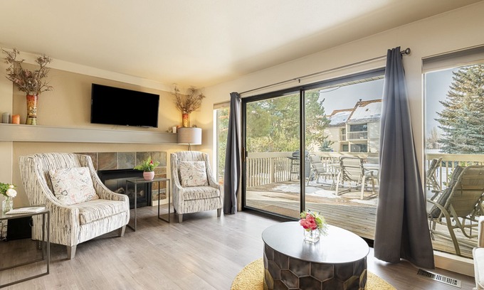Park Meadows Condo | Ideally Located near Recreation & Pet-Friendly Amenities