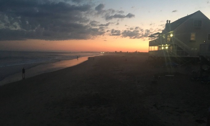 Misquamicut Condo | Beachfront Escape: 2 Bed Retreat with Private Beach Access