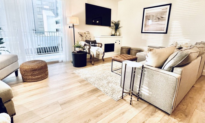Crescent Beach Condo | Beachfront Condo with Stunning Views and Top Guest Rating