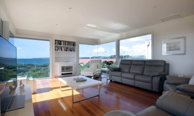 Low Head House | Beachfront Retreat with Golf Access & MTB Trails Nearby