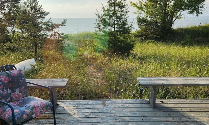 Jacksonport House | Discover The Conundrum Beach House: Ocean View Retreat
