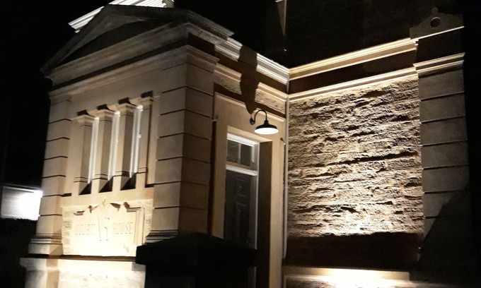 Gawler Apartment | Guest Rated 9.8: Ideal Getaway Near Barossa Valley