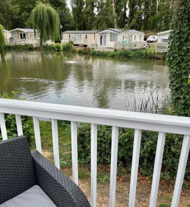 Clacton-on-Sea Resort | Scenic Getaway at On the Lake Weeley with Pool Access