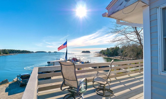 Saint George House | Oceanview Retreat Overlooking Wheelers Bay in Spruce Head