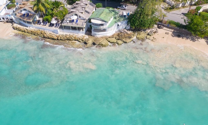 Mullins Villa | Experience On The Water's Edge with Oceanfront Amenities