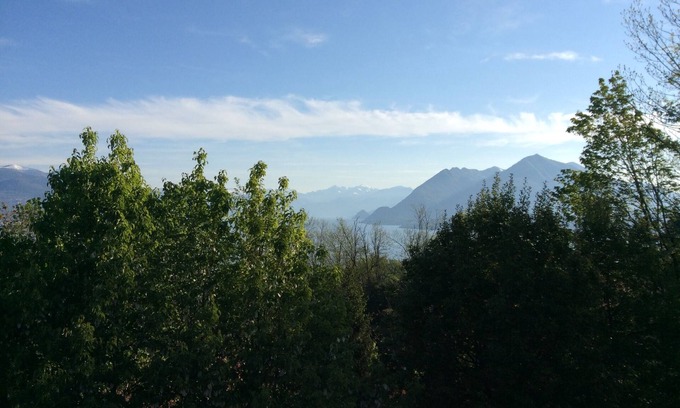Stresa Apartment | Scenic Lakefront Retreat with Swiss Alps Views and Kitchen