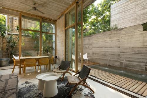 Saladita House | Ona - Casa Macu Saladita surf break