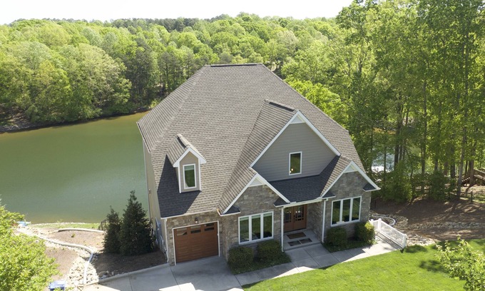Mooresville House | Unforgettable Views on Lake Norman with Amazing Amenities