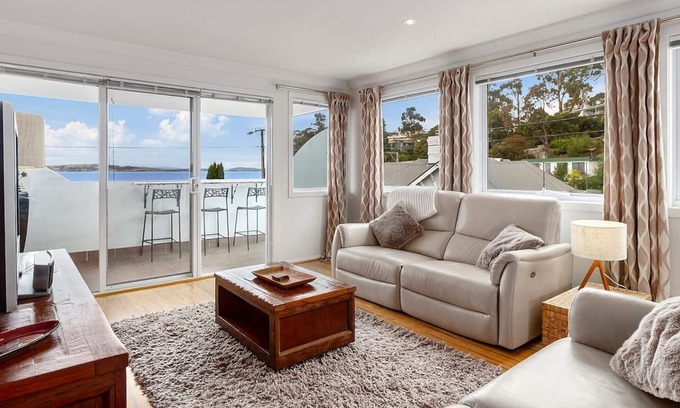 Kingston Beach Cottage | Unwind at Once Upon a Tide Kingston Beach Esplanade