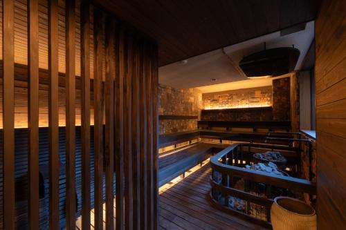 Takeo Hotel | Discover OND HOTEL: 9/10 Rated, Relax with Hot Tub & Dining
