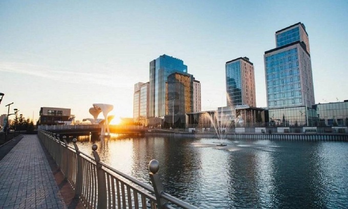 Nur-Sultan Apartment | Cozy One Bedroom Apartments, 10 Min Walk to City Center
