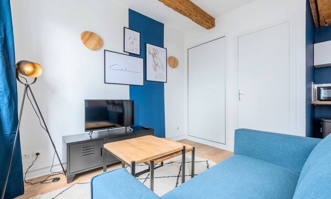 Historic Center Apartment | Cozy One-Bedroom Apartment in Historic Old Lille
