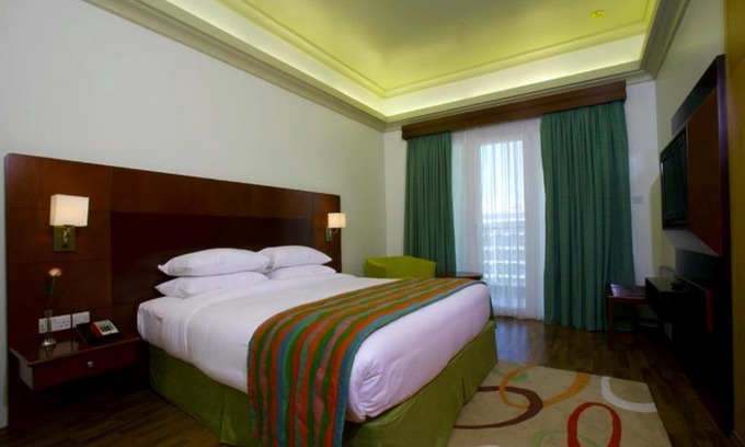 Al Barsha 1 Apartment | Elegant One Bedroom Apartment Near Mashreq Metro Station