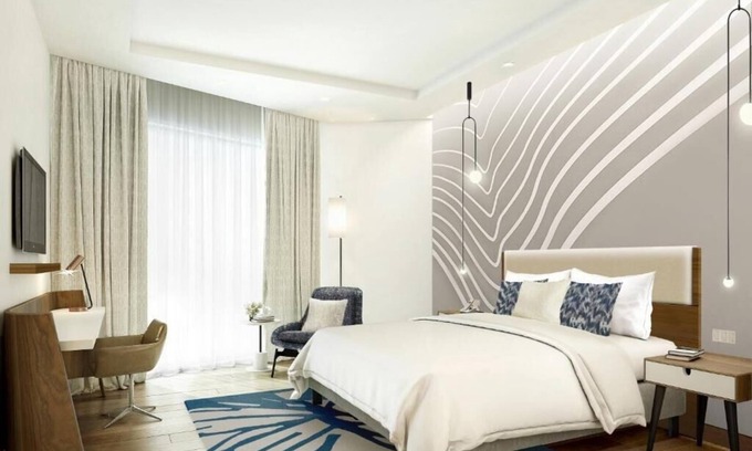 Palm Jumeirah Hotel | Elegant One Bedroom Apartment on Palm Jumeirah by E R