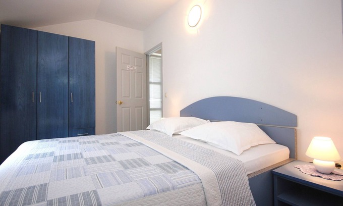 Kuciste Apartment | Stunning One Bedroom Apartment with Sea View in Kučište
