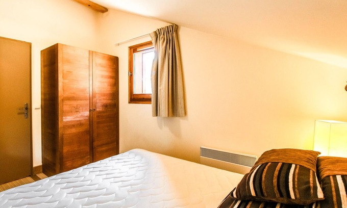 Flaine Apartment | Cozy One Bedroom Apartment with Fireplace & Balcony