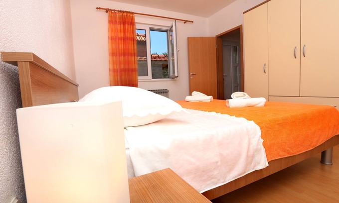 Trogir Apartment | Indulge in a Terrace Apartment with Ocean View in Trogir