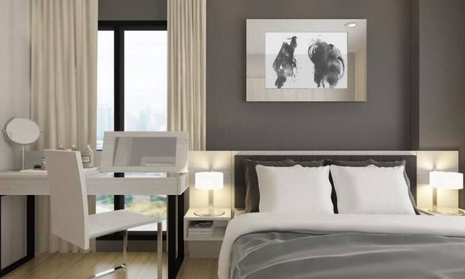 Khlong Tan Nuea Apartment | Elegant One Bedroom Executive Suite with Pool & Kitchen