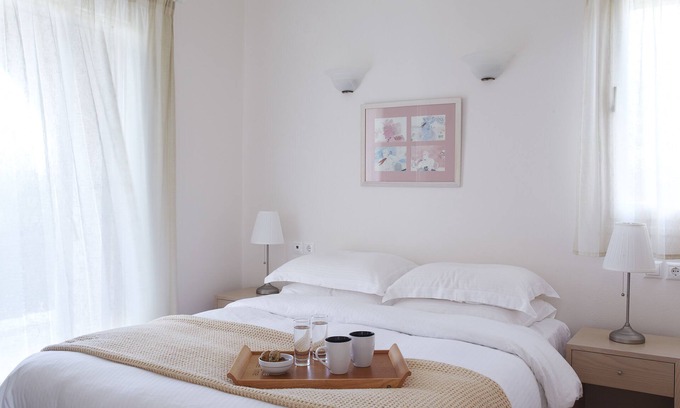 Agios Prokopios Hotel | Seaside Retreat: One-Bedroom Apartment with Breakfast
