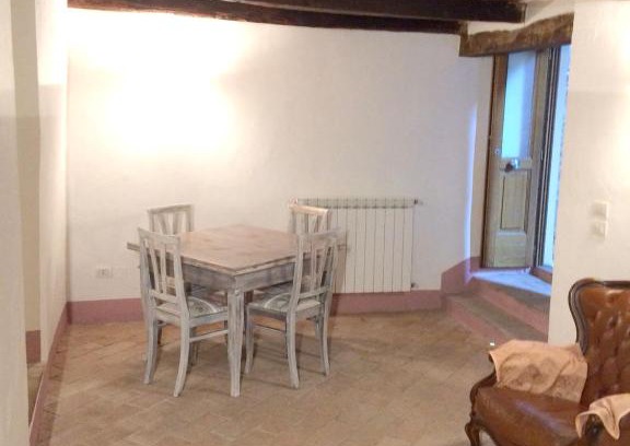 Stroncone House | Pet-Friendly One Bedroom House with City View in Stroncone