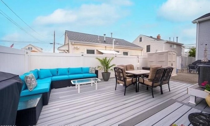 Ortley Beach House | Beachside Retreat with Outdoor Lounge & Family-Friendly Amenities