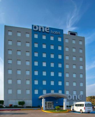 Coatzacoalcos Hotel | Inviting One Coatzacoalcos Forum: Family-Friendly Retreat