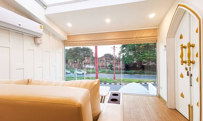 Ayutthaya Hotel | Inviting One Dhatu Ayutthaya Premium Homestay with Spa