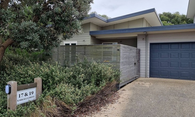 Inverloch House | Oceanfront Escape at One Level Broadbeach - Inverloch