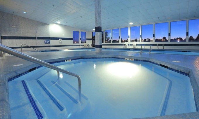 Idaho Falls Hotel | Relaxing King Unit with Pool, Hot-Tub & Parking Awaits!