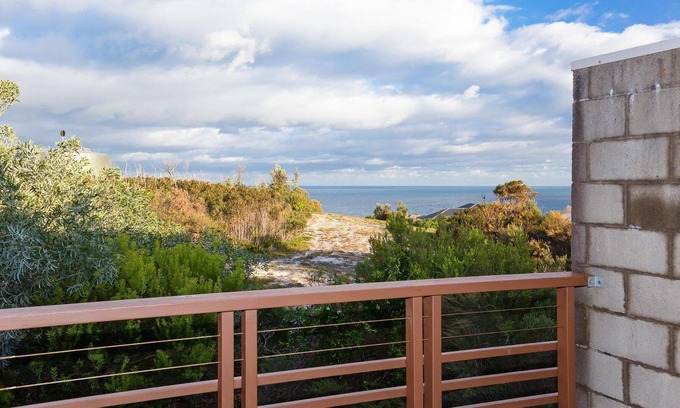 Boat Harbour House | One Mile Ridge: Breathtaking Views & Infinity Pool Retreat