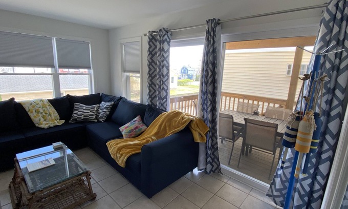 Wells Cottage | Beach-Proximate 2 BR Condo with Pool and Ocean Views