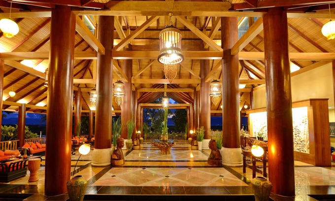 Nga Phe Chaung Hotel | Relax at One Myanmar Resort Inle with Pool & Spa Amenities