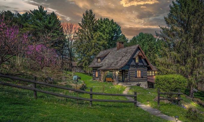Rushville Cabin | One of a kind 3-bedroom cabin in Rushville, Ohio. Relax, rejuvenate, & recharge.