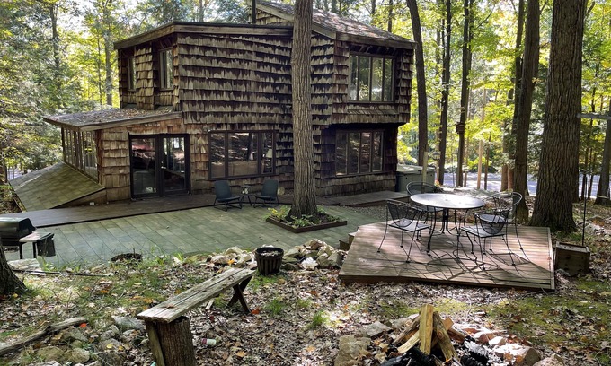 Rib Mountain House | Unique Contemporary Ski Lodge at Rib Mountain State Park