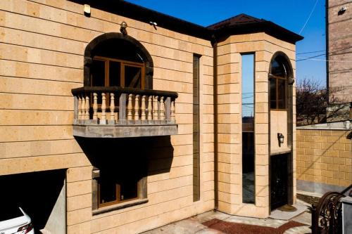 Arabkir Villa | Unique Home with Breathtaking Views & Pet-Friendly Amenities