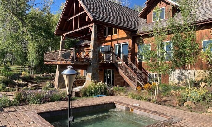 Gypsum House | Unique Mountain Retreat with Pool and Spa on 750 Acres