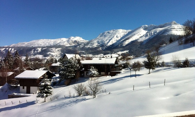 Villard-de-Lans Apartment | Unique Apartment in Chalet "le SanMarToine" with Views