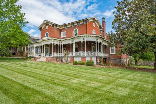 Daniels Hill House | Experience Comfort at One of These Nights - Sleeps 2