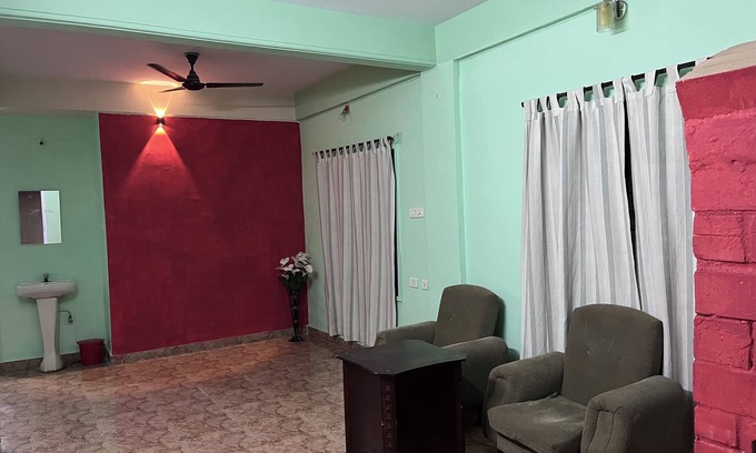 Ramamurthy Nagar Apartment | Cozy Private Room with Hall and Kitchen, Pet Friendly
