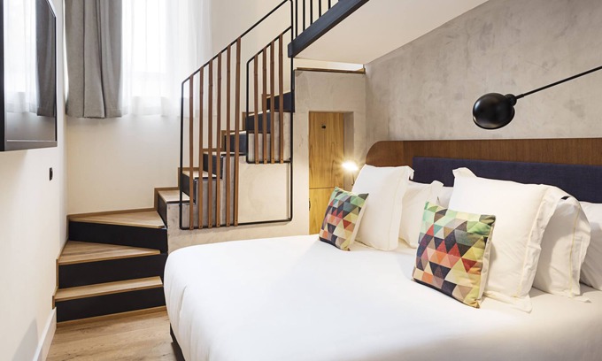 Egia Hotel | Eco-Friendly One Shot Tabakalera House with Spa & Breakfast