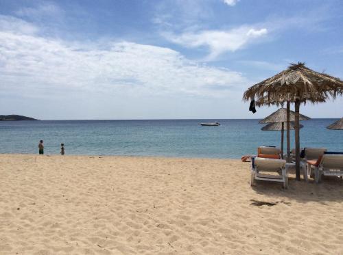 Toroni Villa | Chic Toroni Villas: 4-Star Stay with Child-Friendly Amenities