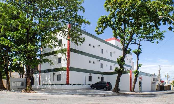 Piata Hotel | Budget-Friendly Onix Hotel Praia de Piata with Family Amenities