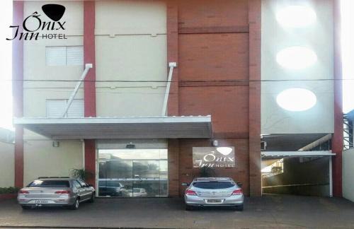 Teodoro Sampaio Hotel | Discover Onix Inn Hotel: 4-Star Comfort for Every Traveler